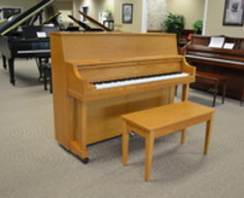 Yamaha P22 studio piano, oak